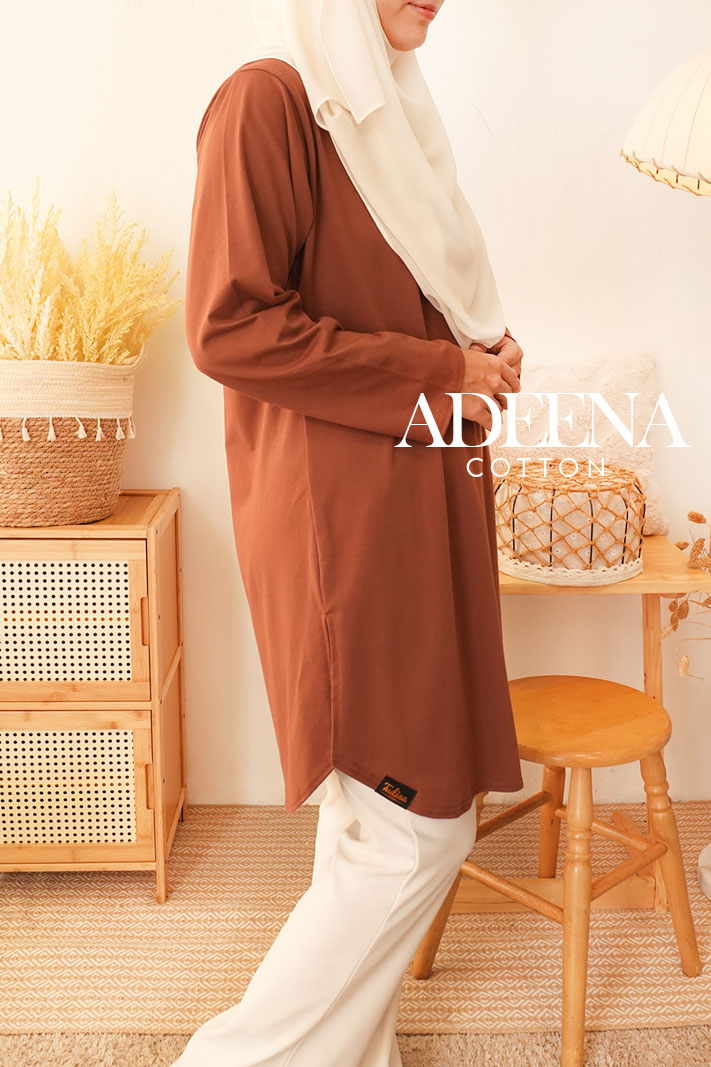 Adeena Brown - Image 2